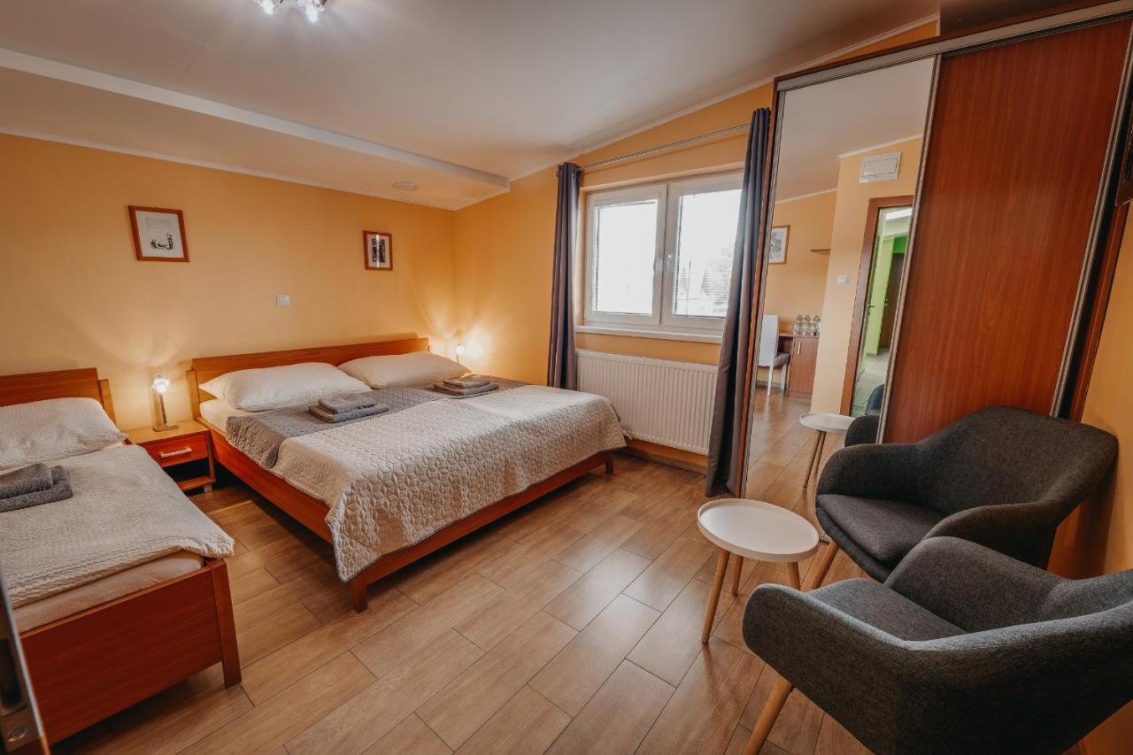City Penzion Hotell Košice Exteriör bild