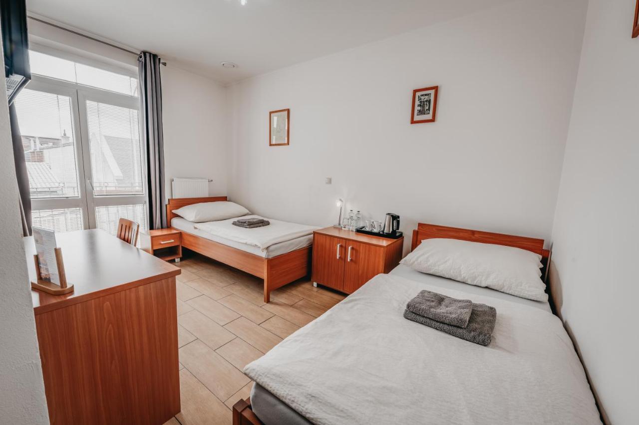City Penzion Hotell Košice Exteriör bild